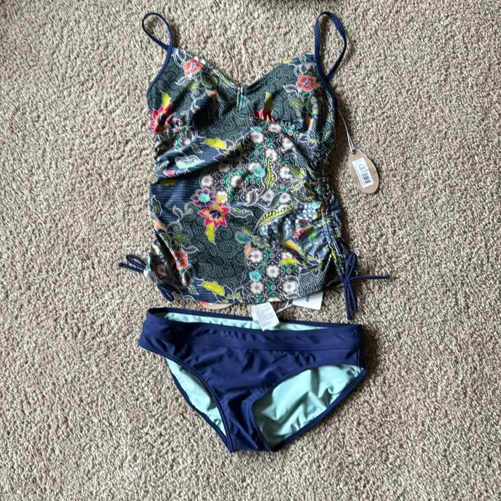 Prana tanking & bottom